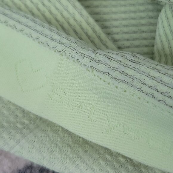 Lululemon swiftly tank top - Picture 7 of 10